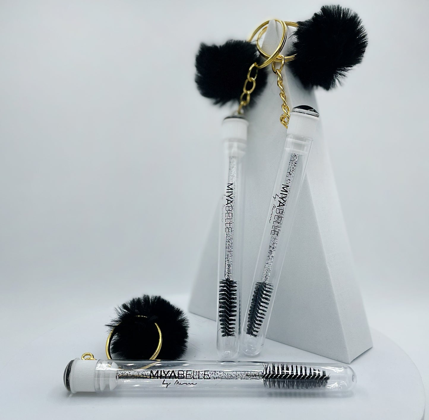 Fluffy JeyBrush-Anhänger